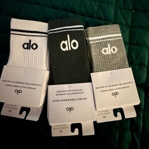 Alo Yoga Unisex Crew Socks Bundle of 3 | NWT | $102 Retail